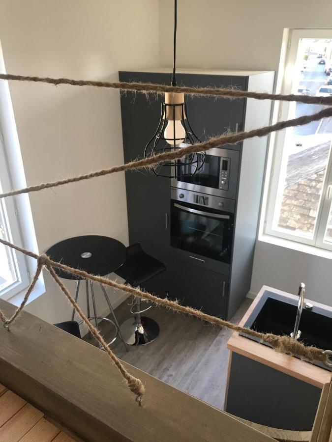Studio Cocoon Амбоаз Екстериор снимка